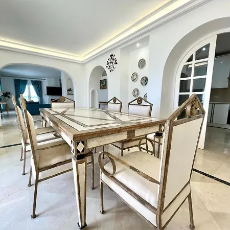 Panorama بيت ضيافة